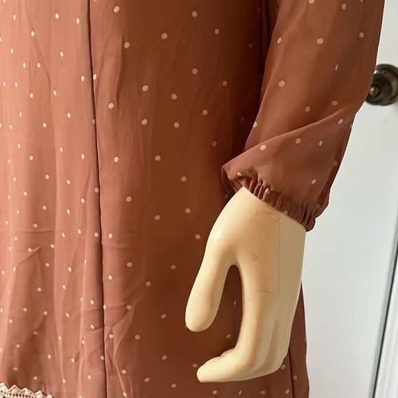 𝅺NWT Mismash Sheer Bubble Sleeves Taupe with Cream Polka Dots Dress M - Picture 9 of 12